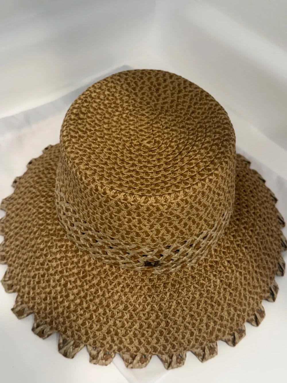 Eric Javits Squishee® Fringe Bucket Hat UPF 50+ Vented Crown Structured (Rare) - Picture 7 of 11